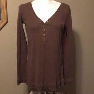 High Sierra tops Size medium